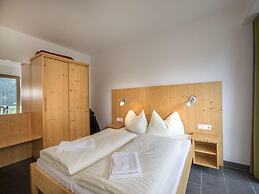 Holiday Home in Konigsleiten With Swimming Pool