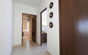 Family Home Near the Beach in Velamar