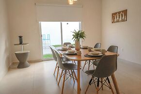 Family Home Near the Beach in Velamar