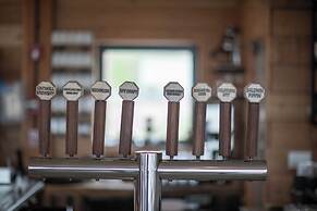 Meadow House at Seminary Hill by Avantstay