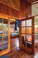 Pangea Lodge