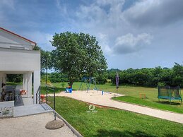 Spacious Home With Private Terrace and Garden