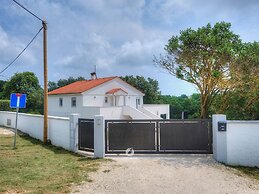 Spacious Home With Private Terrace and Garden