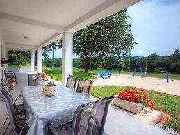 Spacious Home With Private Terrace and Garden