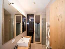 Modern Apartment With Garden, With Access to Sauna