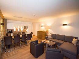 Modern Apartment With Garden, With Access to Sauna