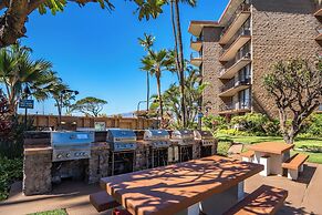 Hip Hawaiian Seaside Vistas