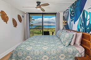 Hip Hawaiian Seaside Vistas