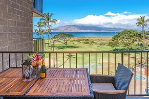 Hip Hawaiian Seaside Vistas