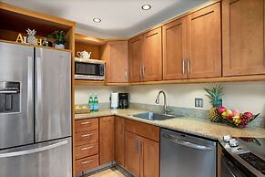 Waiohuli Beach Hale Ocean View Condos with Parking