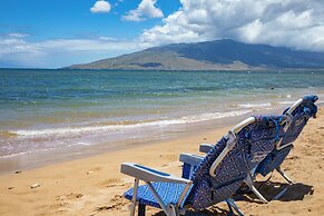 Waiohuli Beach Hale Ocean View Condos with Parking