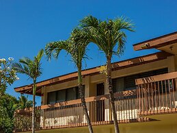 Waiohuli Beach Hale Ocean View Condos with Parking