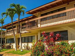 Waiohuli Beach Hale Ocean View Condos with Parking