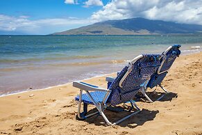 Waiohuli Beach Hale Ocean View Condos with Parking