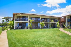 Waiohuli Beach Hale Ocean View Condos with Parking