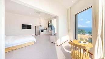 Gangreung cn6 Ocean View spa Poolvilla