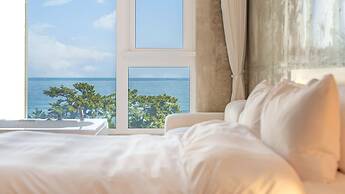 Gangreung cn6 Ocean View spa Poolvilla