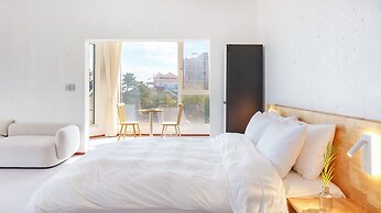 Gangreung cn6 Ocean View spa Poolvilla