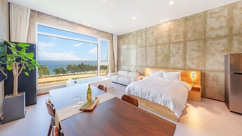 Gangreung cn6 Ocean View spa Poolvilla