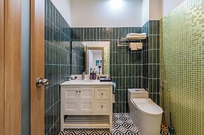 Palas House By Cozrum