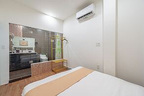 Palas House By Cozrum