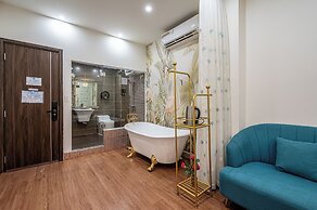 Palas House By Cozrum