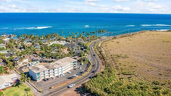 Kuau Plaza Paia Condo with Parking