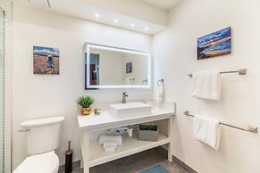Kuau Plaza Paia Condo with Parking
