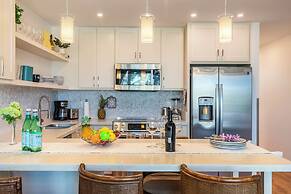 Kuau Plaza Paia Condo with Parking