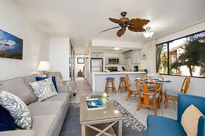 Ocean and Pool View at Papakea Resort with Parking