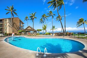Ocean and Pool View at Papakea Resort with Parking