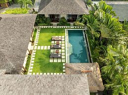 The Suar Seminyak by Nakula