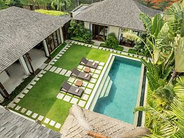 The Suar Seminyak by Nakula
