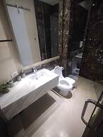 RAMS APARTASUITE EN HOTEL 5 ESTRELLAS