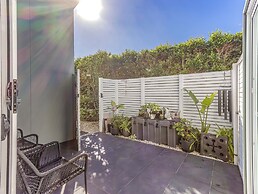 Pandanus Pocket - 13