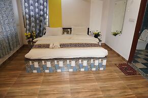 Pragati Hotel