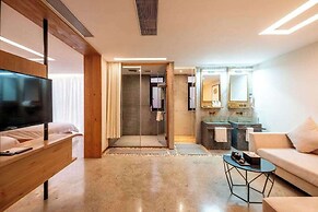 Manjing Banshan Haijing Huayuan Jiudian