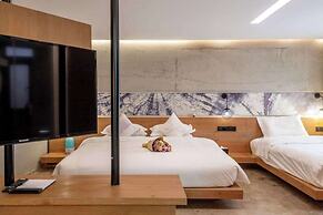 Manjing Banshan Haijing Huayuan Jiudian