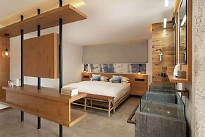 Manjing Banshan Haijing Huayuan Jiudian