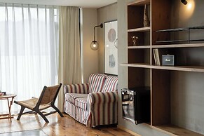 Manjing Banshan Haijing Huayuan Jiudian