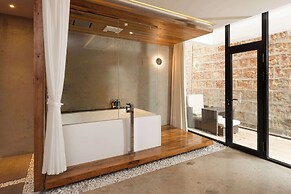 Manjing Banshan Haijing Huayuan Jiudian