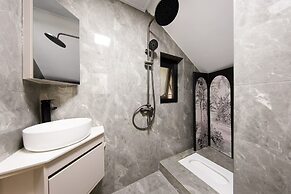 Manjing Banshan Haijing Huayuan Jiudian