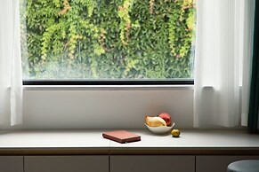 Manjing Banshan Haijing Huayuan Jiudian