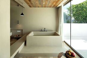 Manjing Banshan Haijing Huayuan Jiudian