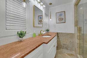 Luxury 7BR Buckhead Oasis w Pool Gameroom Firepit