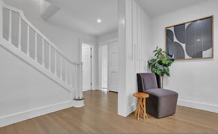 Luxury 7BR Buckhead Oasis w Pool Gameroom Firepit