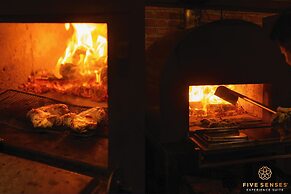 The Manor Residence KLCC by Five Senses