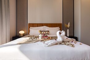 The Manor Residence KLCC by Five Senses