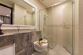 The Manor Residence KLCC by Five Senses