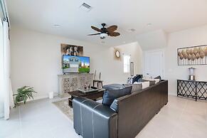 Pool Villa W/free Waterpark, Lazy River& Game Room